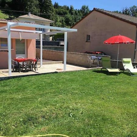 Le Coin Tranquille Au Pied Du Puy De Dome Lägenhet Pontgibaud Exteriör bild